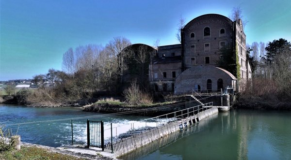 vue du moulin célèbre de Vouziers